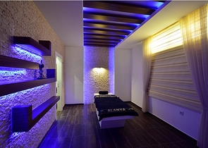 شقق للبيع ضمن مجمع خمس نجوم في افسلار 