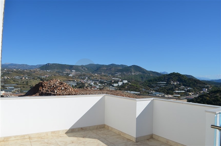 اضخم مجمع فلل على شاطئ البحر المتوسط - الانيا 