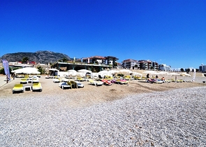 شقق على البحر في كاستيل / الانيا