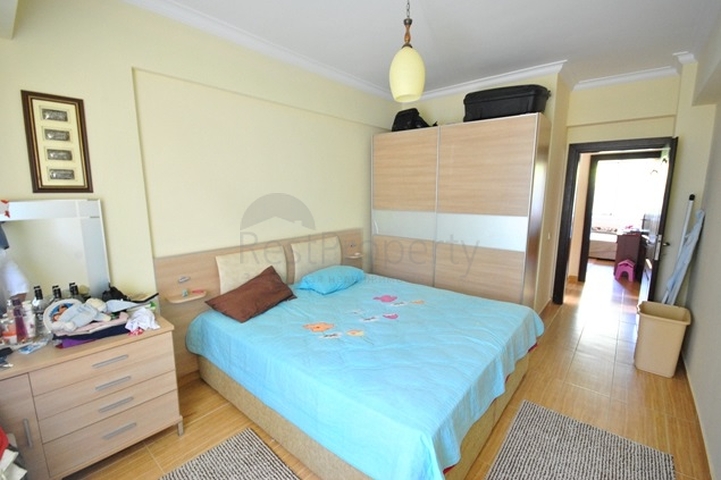 شقة 2 + 1 مع مدخل إلى الحديقة في وسط كيمير