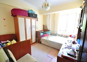 شقة 2 + 1 مع مدخل إلى الحديقة في وسط كيمير