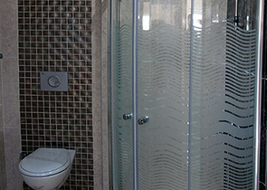 شقق في مجمع صغير قيد الإنشاء في سيدا