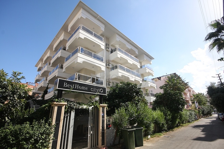 شقق بموقع ممتاز ضمن مجمعات سكنية في مركز ألانيا