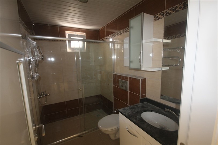 شقة في أحد المجمعات السكنية في منطقة أفسلار – ألانيا