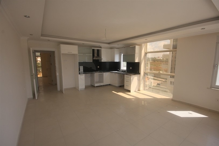 شقة في أحد المجمعات السكنية في منطقة أفسلار – ألانيا