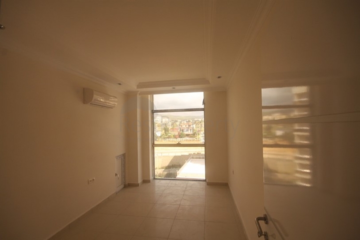 شقة في أحد المجمعات السكنية في منطقة أفسلار – ألانيا