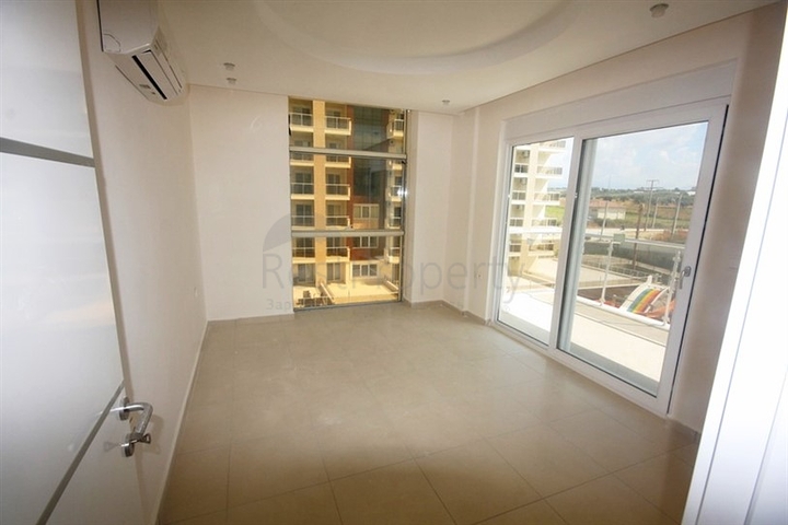 شقة في أحد المجمعات السكنية في منطقة أفسلار – ألانيا