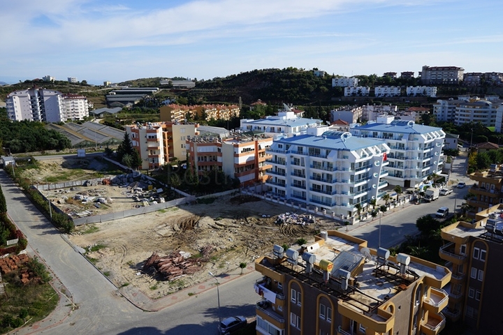 شقق عائلية ضمن مجمع سكني قريب من البحر في افسلار / الانيا 