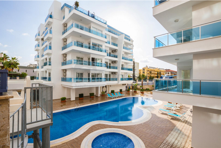 شقق عائلية ضمن مجمع سكني قريب من البحر في افسلار / الانيا 