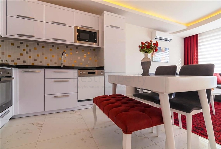 شقق عائلية ضمن مجمع سكني قريب من البحر في افسلار / الانيا 