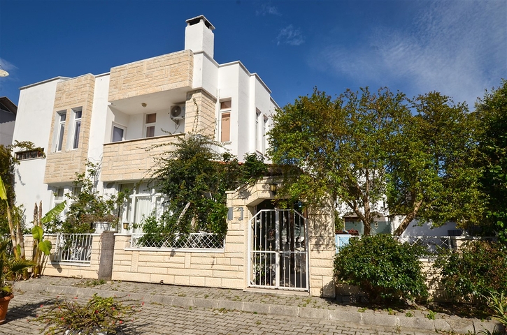 فيلا 3+1 في كيمير-منطقة أنطاليا 