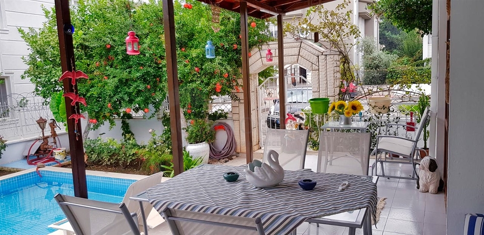 فيلا 3+1 في كيمير-منطقة أنطاليا 