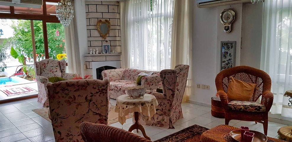 فيلا 3+1 في كيمير-منطقة أنطاليا 