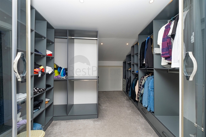 شقة دوبلكس 4 + 1 في حي كيزيلاريك-أنطاليا 