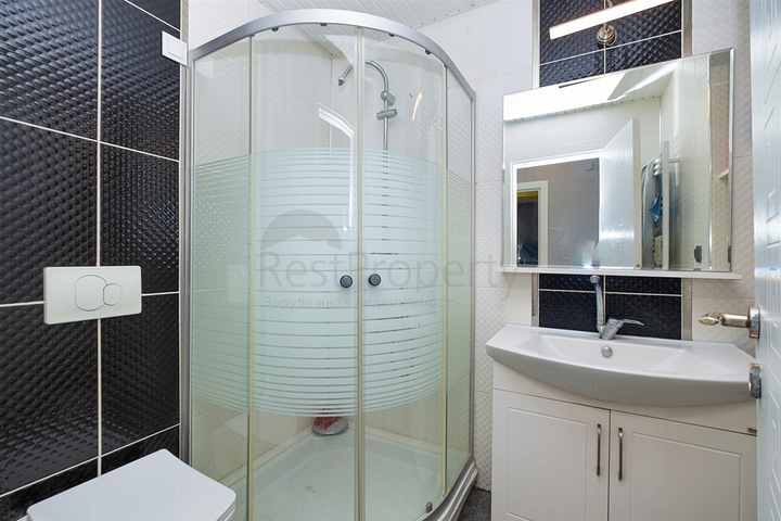 شقة دوبلكس 4 + 1 في حي كيزيلاريك-أنطاليا 