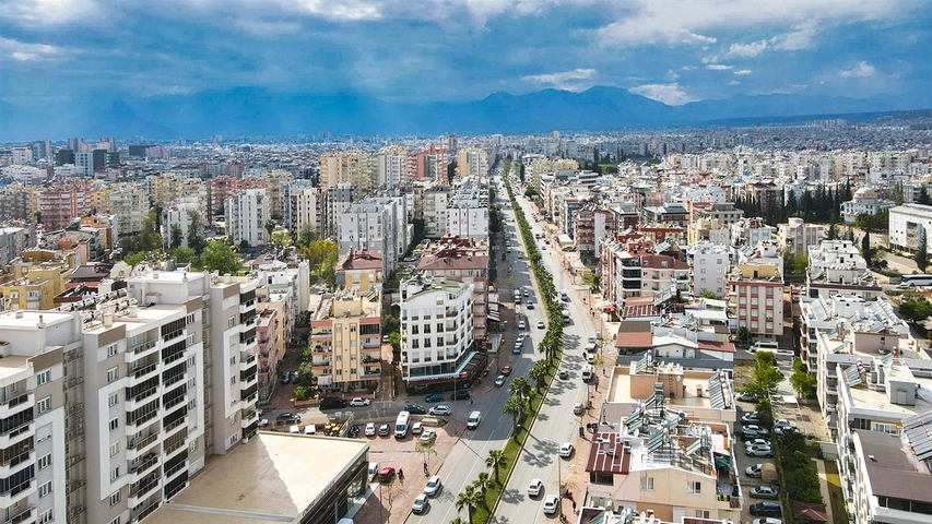 شقة دوبلكس 4 + 1 في حي كيزيلاريك-أنطاليا 