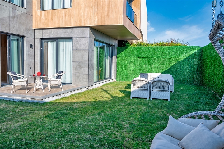 فلل 4 + 1 في دوشيميالتي-منطقة أنطاليا 