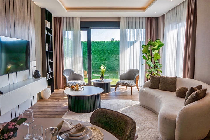 فلل 4 + 1 في دوشيميالتي-منطقة أنطاليا 