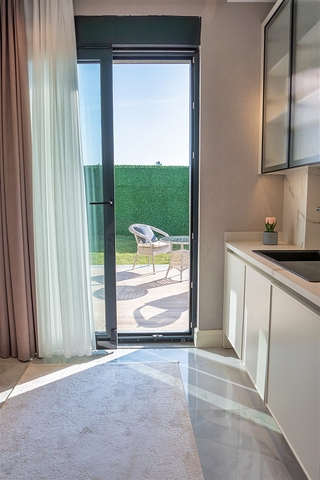 فلل 4 + 1 في دوشيميالتي-منطقة أنطاليا 