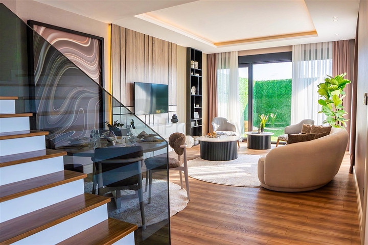 فلل 4 + 1 في دوشيميالتي-منطقة أنطاليا 