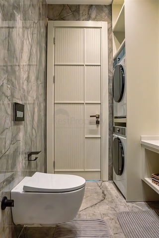 فلل 4 + 1 في دوشيميالتي-منطقة أنطاليا 