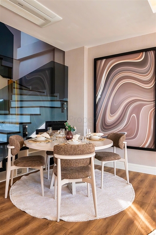 فلل 4 + 1 في دوشيميالتي-منطقة أنطاليا 