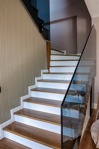 فلل 4 + 1 في دوشيميالتي-منطقة أنطاليا 