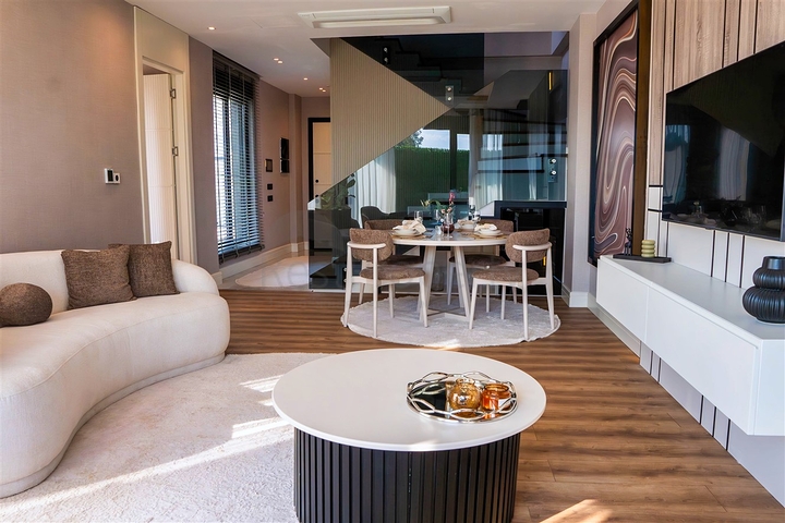 فلل 4 + 1 في دوشيميالتي-منطقة أنطاليا 