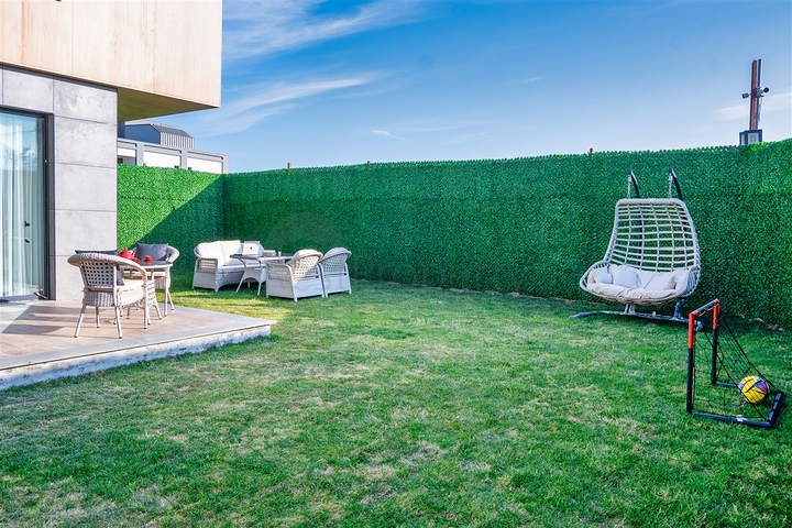 فلل 4 + 1 في دوشيميالتي-منطقة أنطاليا 