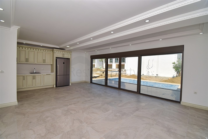 فلل 4 + 1 في كيمير - منطقة أنطاليا 