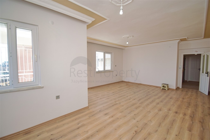 شقة 3+1 في حي ينيغيون-أنطاليا 