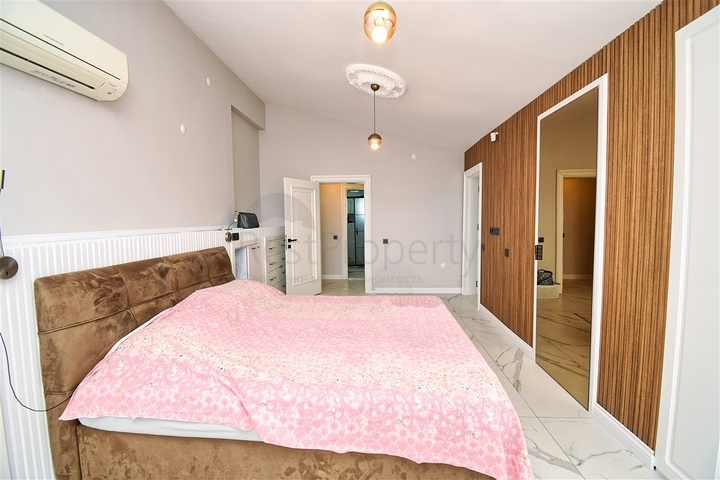 شقة دوبلكس 5 + 1 في كاجلايان - حي أنطاليا 