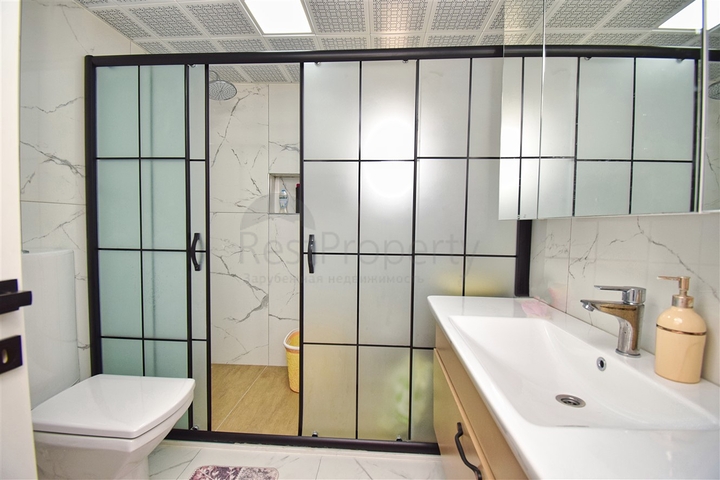 شقة دوبلكس 5 + 1 في كاجلايان - حي أنطاليا 