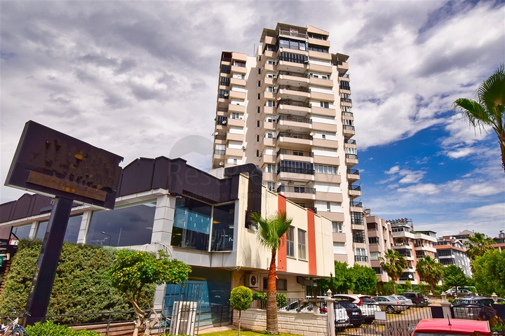 شقة دوبلكس 5 + 1 في كاجلايان - حي أنطاليا 