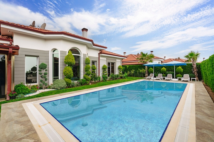 فيلا 4+2 في دوشيمالتي-منطقة أنطاليا 