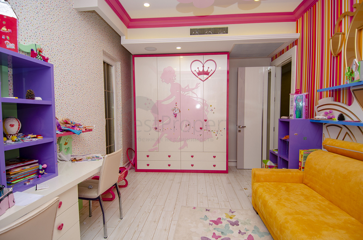 فيلا 4+2 في دوشيمالتي-منطقة أنطاليا 