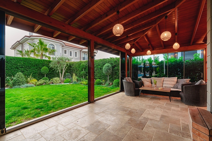 فيلا 4+2 في دوشيمالتي-منطقة أنطاليا 