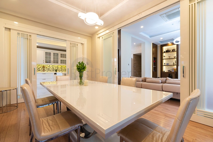 فيلا 4+2 في دوشيمالتي-منطقة أنطاليا 