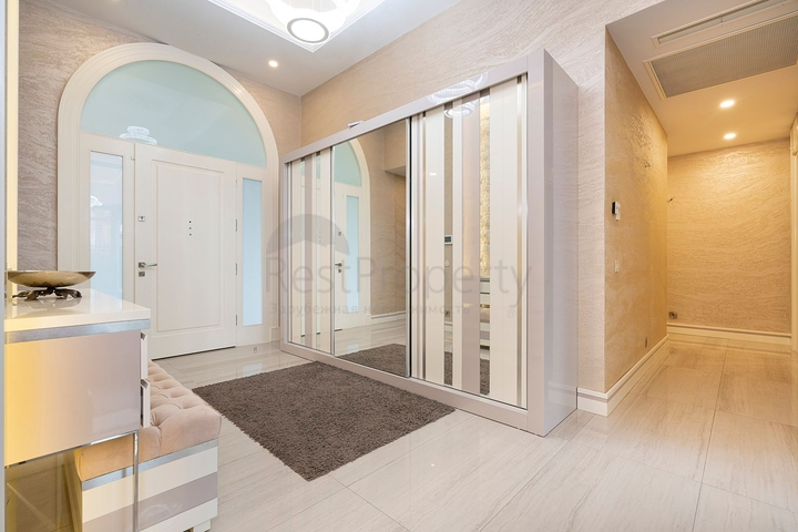 فيلا 4+2 في دوشيمالتي-منطقة أنطاليا 