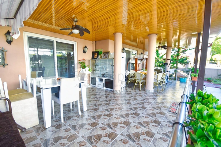 شقة دوبلكس 5 + 1 في كيمير - منطقة أنطاليا 