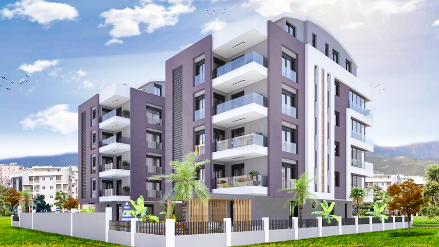 مجمع سكني في وسط أنطاليا ، بالقرب من البحر 