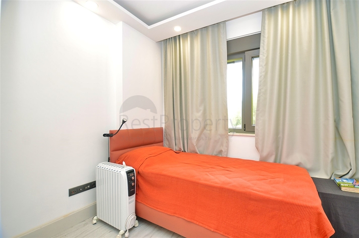 شقة 4+2 في حي أونزالي-أنطاليا 