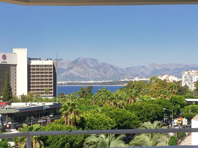 شقة 3+1 في حي شيرينالي-أنطاليا 