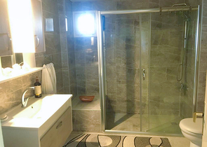 شقة 3+1 في حي شيرينالي-أنطاليا 