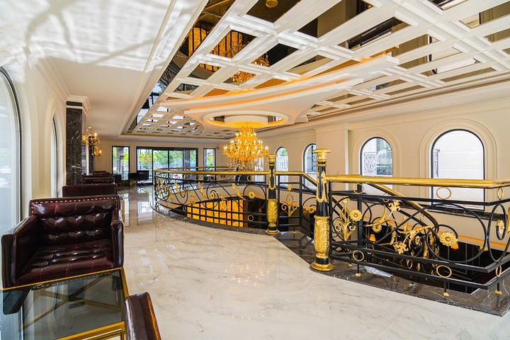 شقق فاخرة في الانيا سنتر