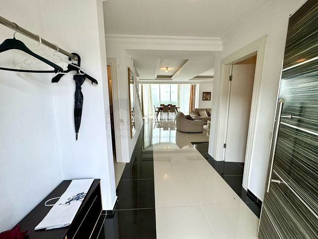 فيلا 4 + 1 في منطقة بيليك أنطاليا