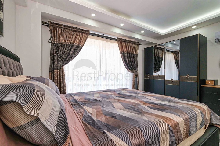 فيلا 4+1 في حي تيكيروفا-أنطاليا