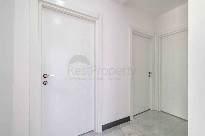 فيلا 4+1 في حي تيكيروفا-أنطاليا