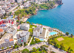 شقة 3+1 في حي شيرينالي-أنطاليا