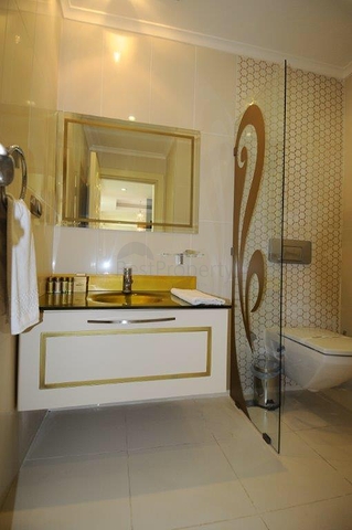 فيلا رائعة في أضخم مجمعات ألانيا Gold city  للبيع